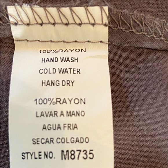 Monoreno Graphite Gray Swim Cover Up/Tunic, Embroidery and Pleats, Size Small - Picture 5 of 7